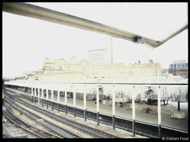Manchester Victoria Station from West Junction, showing platform 11