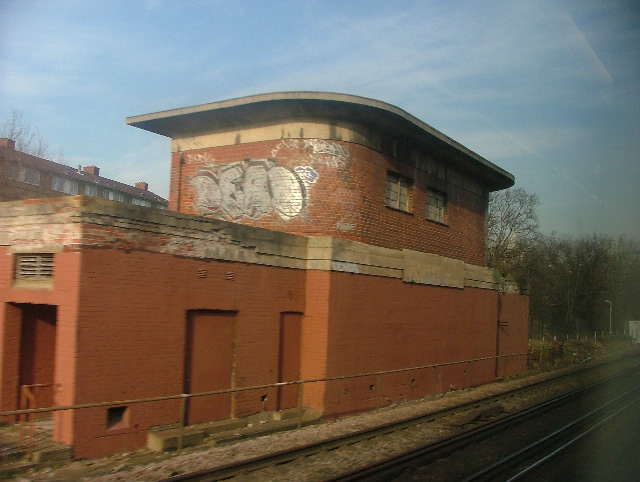 Forest Hill signalbox exterior in 2008 look rather shabby and grafitied