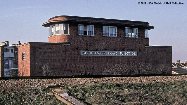 Gloucester_Road_Junction_exterior_021980