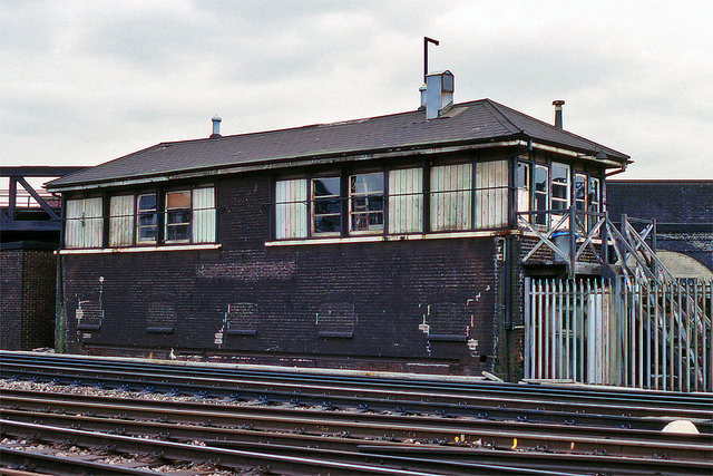 Queens Road front of signal box