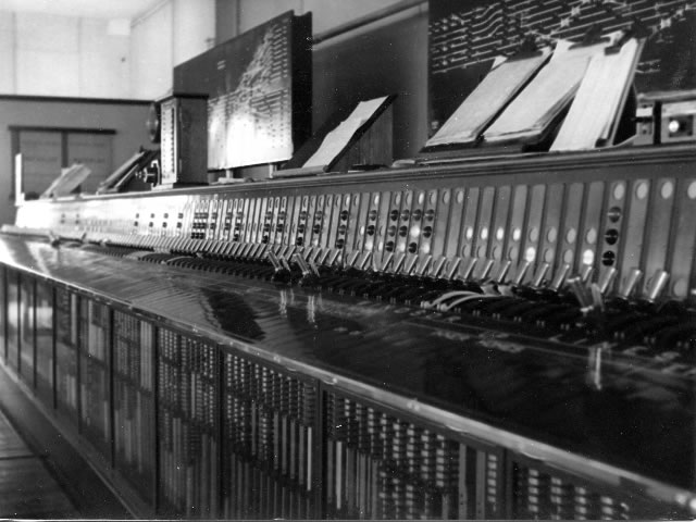 Waterloo signal box lever frame 2 closeup 19th October 1936 publicity photograph