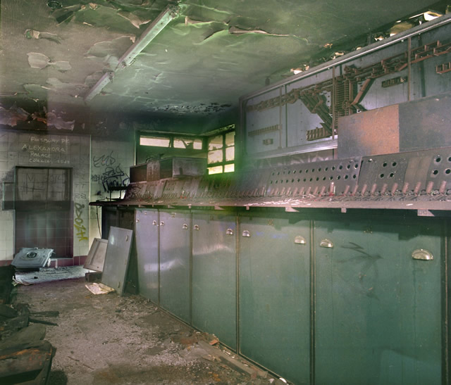 Park junction signal cabin disused in 1990