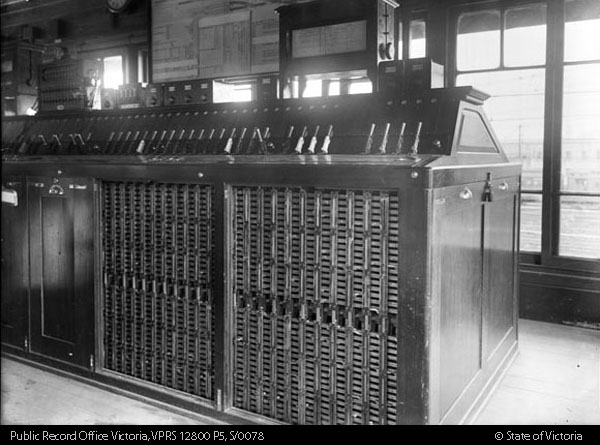 Fliders Street signal box 6