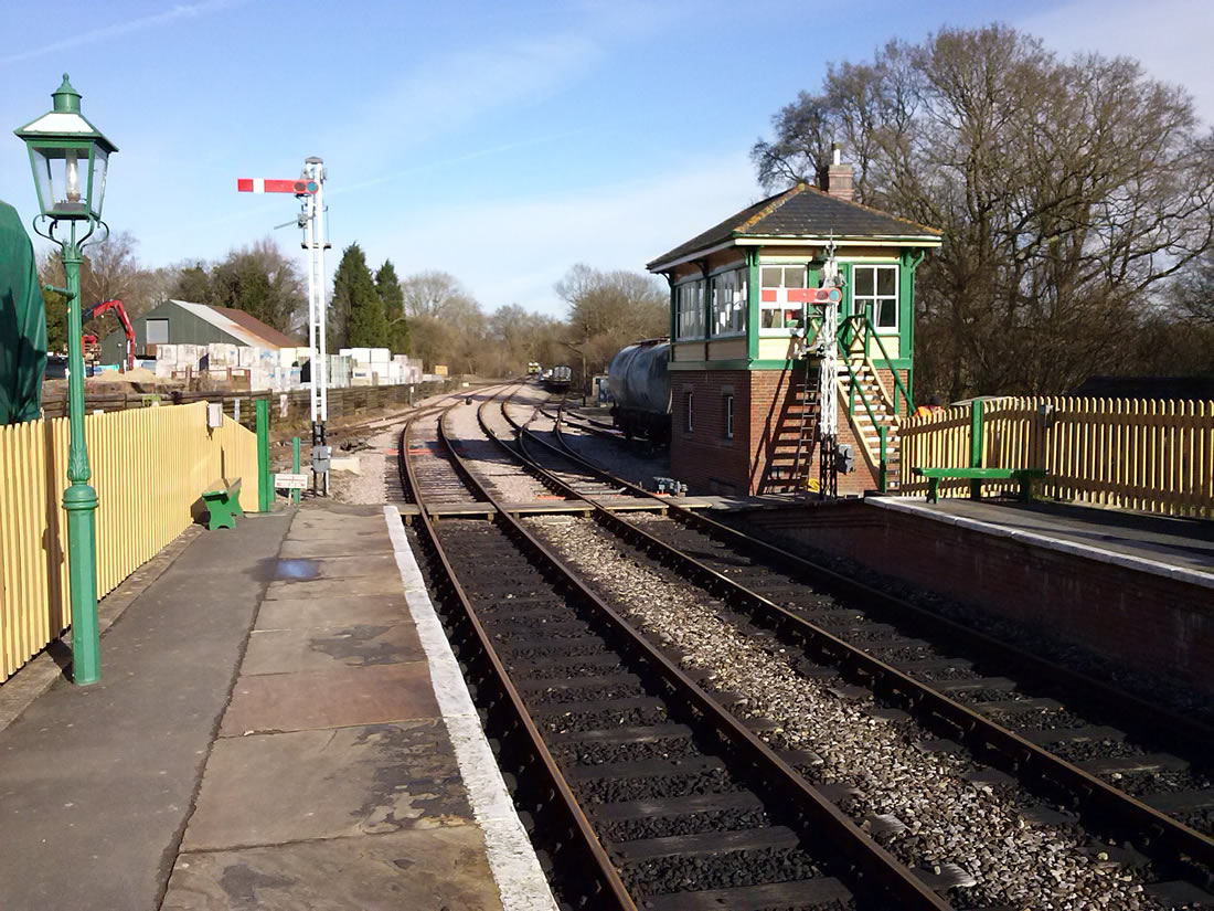 Kingscote signal box exterior